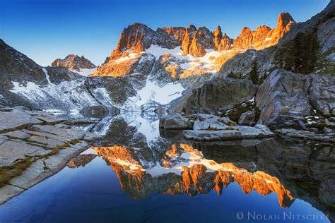 Iceberg Lake Sunrise | Ansel Adams Wilderness, Inyo National Forest, California | Sierra Light ...