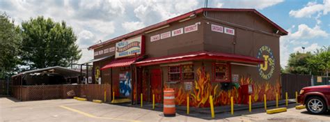 Triple J's Smokehouse Barbecue And Catering - Restaurant - Houston ...