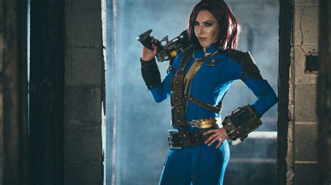 This Fallout Cosplay Has Us Standing By - GameSpot