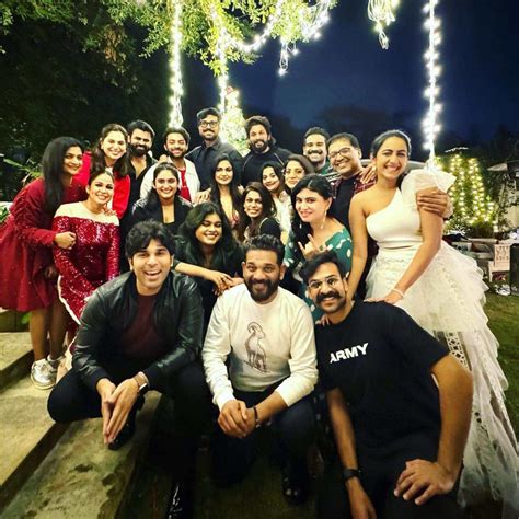 Viral Photos: Allu Arjun, Ram Charan, Varun Tej And Other Cousins Reunion For Christmas | IWMBuzz