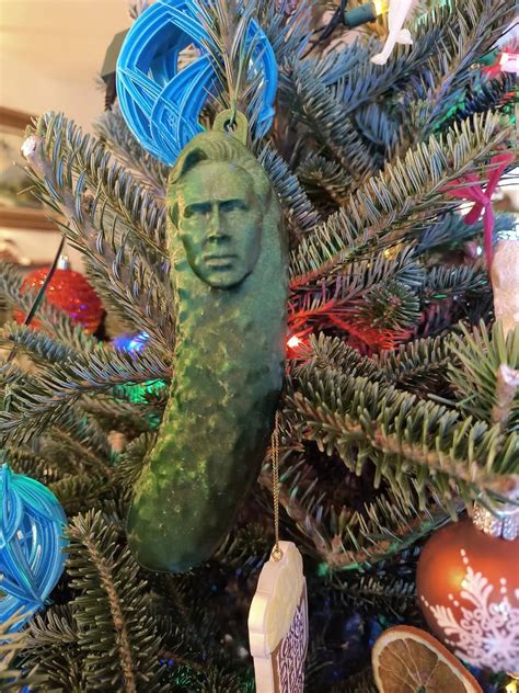 Picolas Cage Hanging Christmas Tree Decoration Nicolas Cage Pickle Meme Ornament High Quality 3D ...