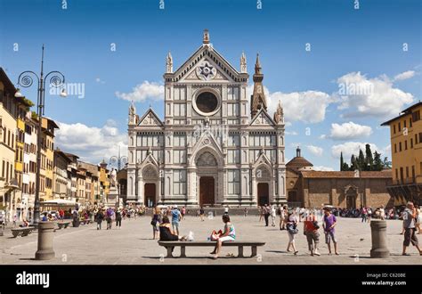 Basilica of Santa Croce (Piazza Santa Croce) Florence, Italy Stock Photo - Alamy