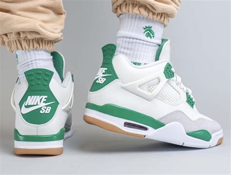 Nike SB x Air Jordan 4 Pine Green DR5415-103 | SBD