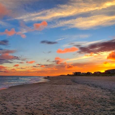 The Best Beaches in Emerald Isle - BeachAtlas