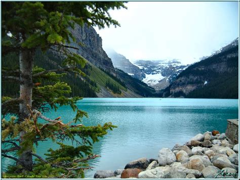 World Visits: Cool Lake Louise in Alberta,Canada