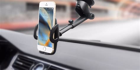 These are the tech accessories that never leave my car - Business Insider