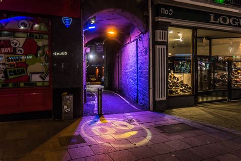 GALWAY AT NIGHT | THE STREETS OF GALWAY