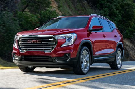 2022 GMC Terrain Does Away With Base SL Trim