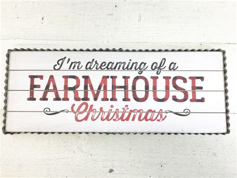 wood and metal Christmas sign "Farmhouse" - Kelea's Florals