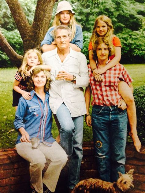 Paul Newman with family 1973