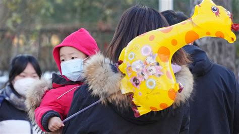 China suffers 'walking pneumonia' outbreak - as many other countries ...