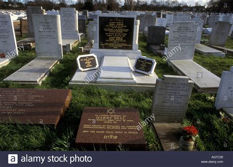 Jewish cemetery Golders Green London UK Stock Photo, Royalty Free Image ...