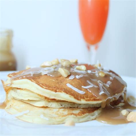 hawaiian pancakes with coconut syrup