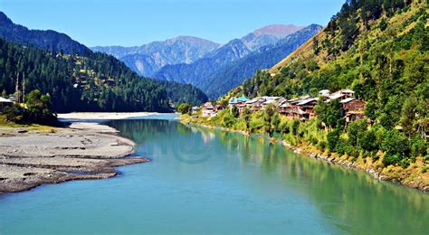 Neelum Valley Tourist Attractions - www.destinationpakistanguides.com