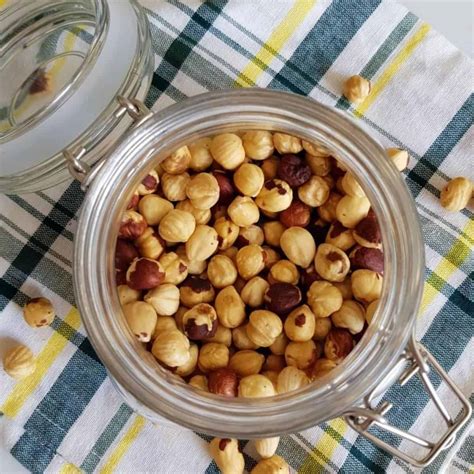 Roasted Hazelnuts - So Easy! - Hint of Healthy