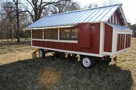 Large Portable Chicken Coop | BackYard Chickens - Learn How to Raise Chickens