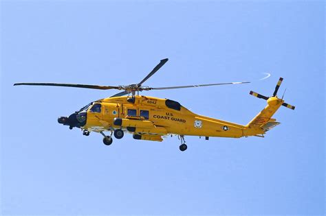 Yellow US Coast Guard Helicopter in Ludington, MI [OC] : r/aviation