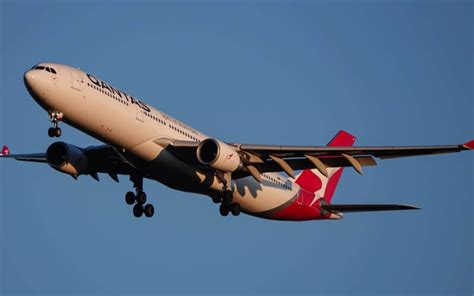 When automation fails: remembering Qantas flight 72 - AeroTime