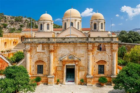 Holy Trinity Monastery (Agia Triada or Tsangarolon) in Chania | AllinCrete Travel Guide for Crete