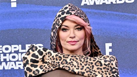 Shania Twain, 57, shows off figure in leopard-print outfit 25 years ...