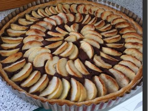 Tarte pommes-chocolat : Recette de Tarte pommes-chocolat