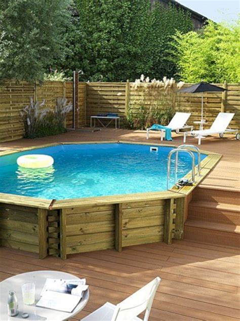 10 Small Contemporary Swimming Pool Designs That'll Turn Your Backyard Into A Private Oasis ...