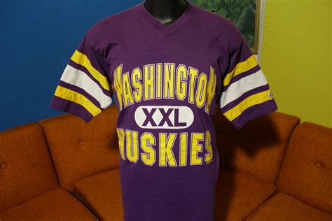 University of Washington Vintage 80s Huskies Purple T-Shirt USA Logo 7 ...