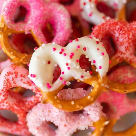 Valentines day chocolate covered pretzels - valentines day treats