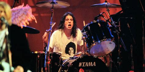 Dave Grohl First Nirvana Show Video: Watch the Drummer Play His First ...