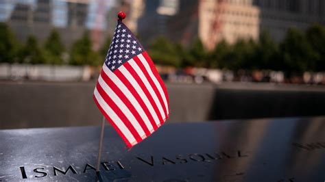 American Flag on 9/11 Memorial · Free Stock Photo