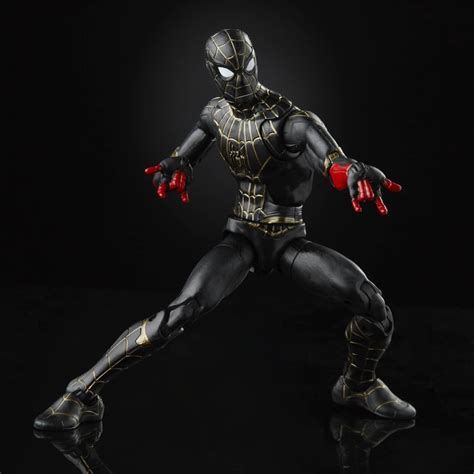 Spider-Man 3: Tom Holland's New Gold & Black Suit Unveiled By Official ...