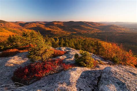 Peak Fall Color Arrives in Southern New England