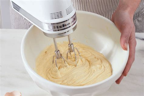 A pastry chef’s trick for preventing curdled cake batter | King Arthur Baking