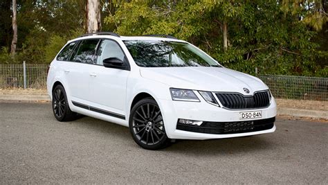 Skoda Octavia 2018 review: Sport wagon | CarsGuide