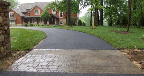 When is the Best Time for a Driveway Repair | Mr. Pavement