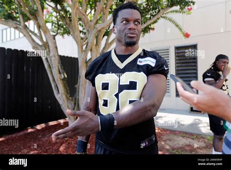 New Orleans Saints tight end Benjamin Watson (82) talks to reporters ...