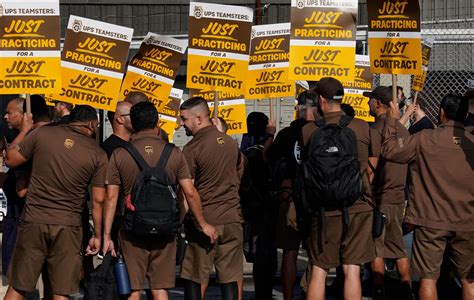 What a UPS Strike Would Mean For Customers and Employees - Newsweek