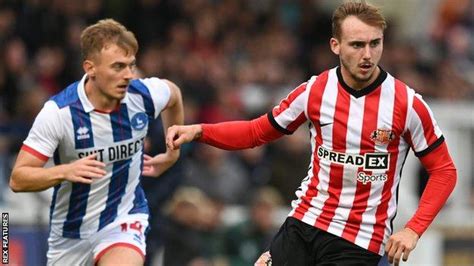 Jack Diamond: Lincoln City sign Sunderland forward on loan - BBC Sport