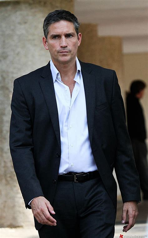 Badass. Mr. Reese a.k.a Jim Caviezel Person of Interest | Person of interest, Jim caviezel ...