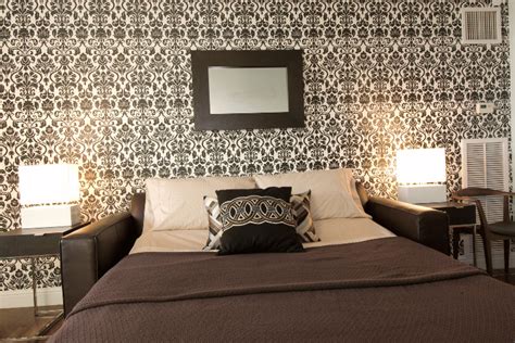 Where to Put Up Damask Wallpaper: Ideal Rooms Sizes and Types - Craft Axis