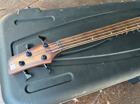 Ibanez SRH500F Fretless bass – Moze Guitars