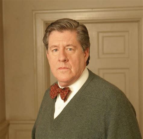 Gilmore Girls actor Edward Herrmann dies age 71.