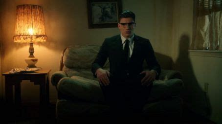 Who is Zane Holtz dating? Zane Holtz girlfriend, wife