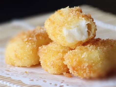 Resep Camilan Kekinian, Nugget Susu Goreng Keju | Tagar