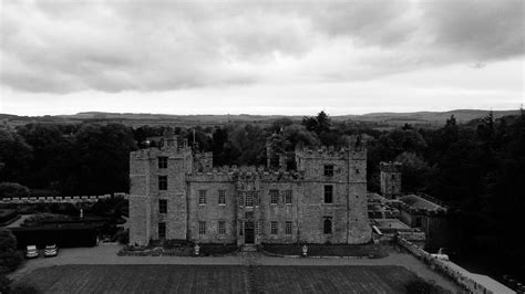 Chillingham Castle Ghost Hunt - Halloween Special - PART 3 - YouTube