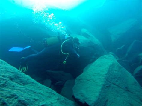 Scuba Diving Lake Malawi in 34 Underwater Photos