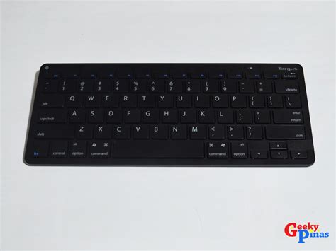 Targus Bluetooth Wireless Keyboard Unboxing & Review | Geeky Pinas