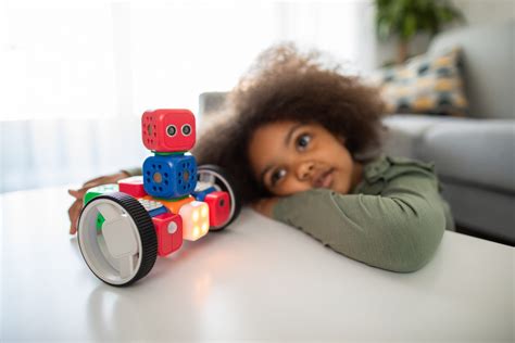 How STEM toys can help your child to learn Coding | SkoolOfCode