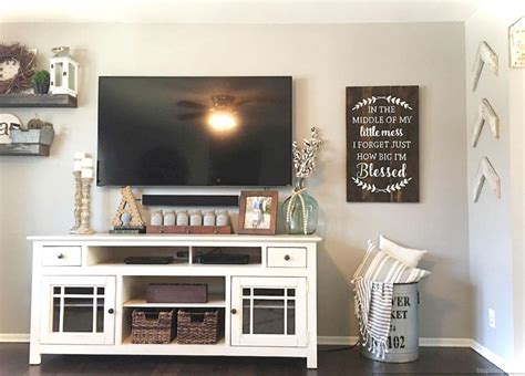 20+30+ Farmhouse Tv Console Decor