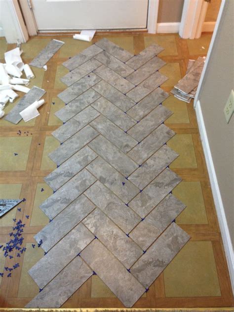 How to Herringbone- DIY Herringbone Vinyl Tile Pattern via Grace + Gumption | Herringbone tile ...